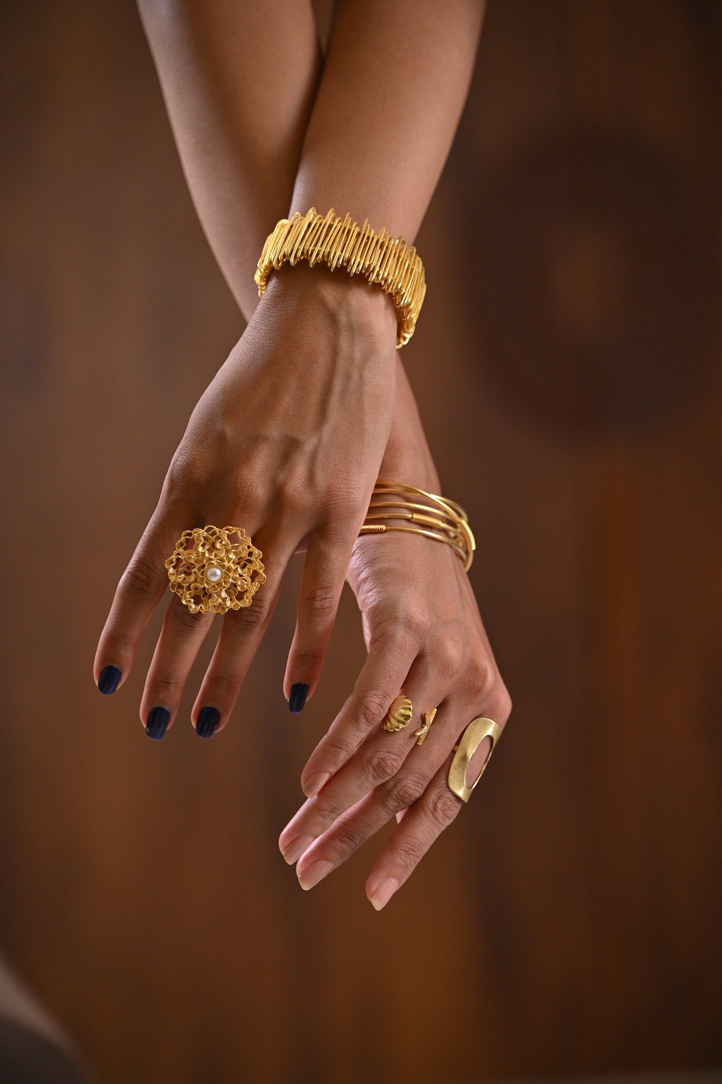 Elegant Gold Textured Bracelet